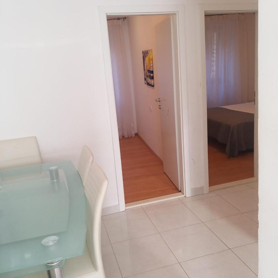 Iron Gates Apartments Сплит Екстериор снимка