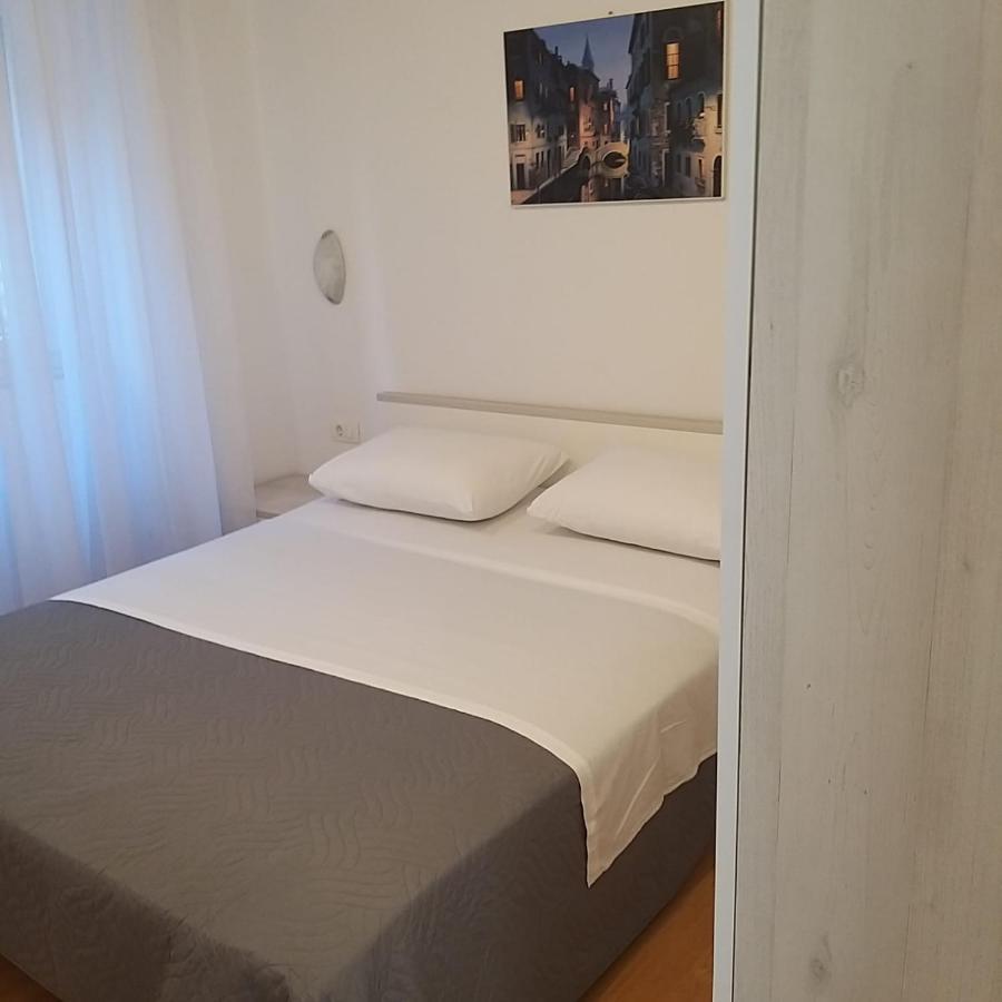 Iron Gates Apartments Сплит Екстериор снимка