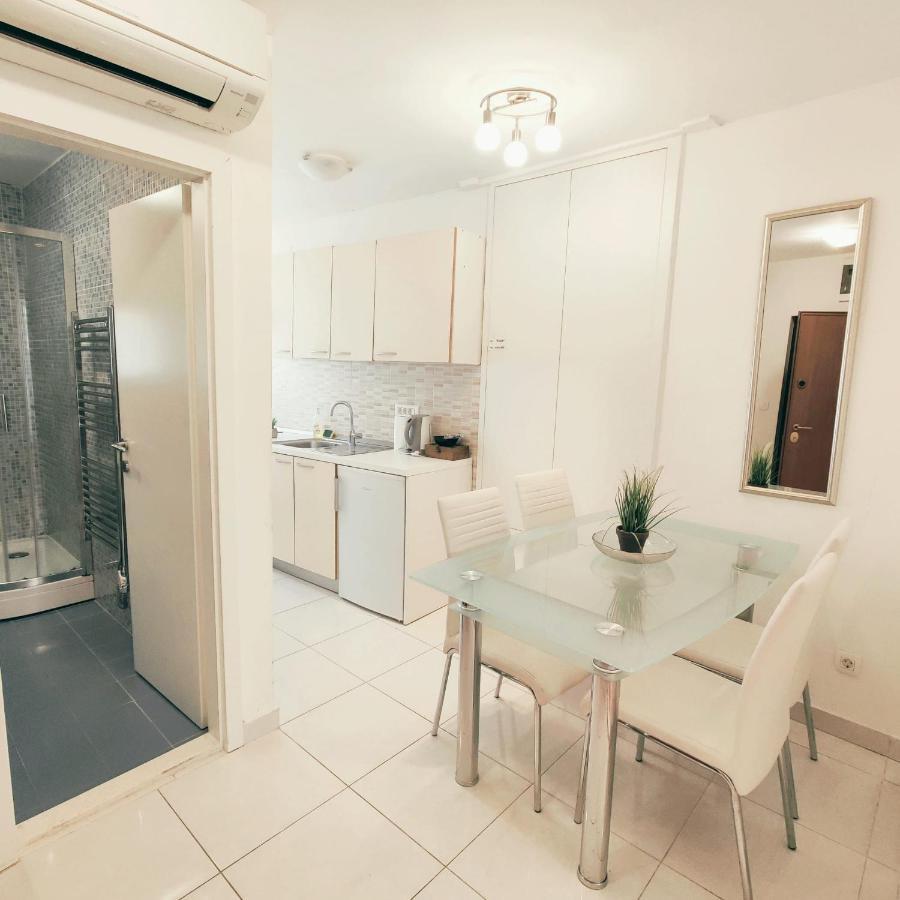 Iron Gates Apartments Сплит Екстериор снимка