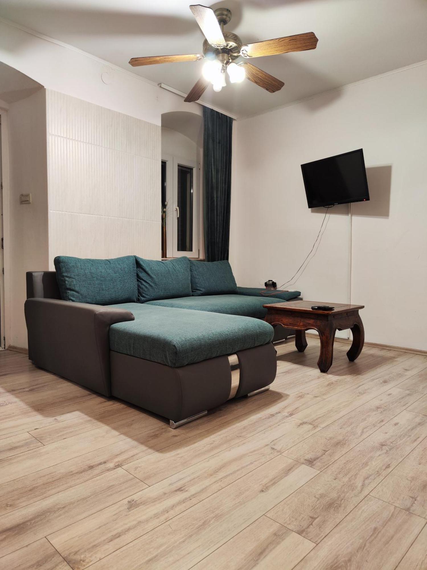 Iron Gates Apartments Сплит Екстериор снимка