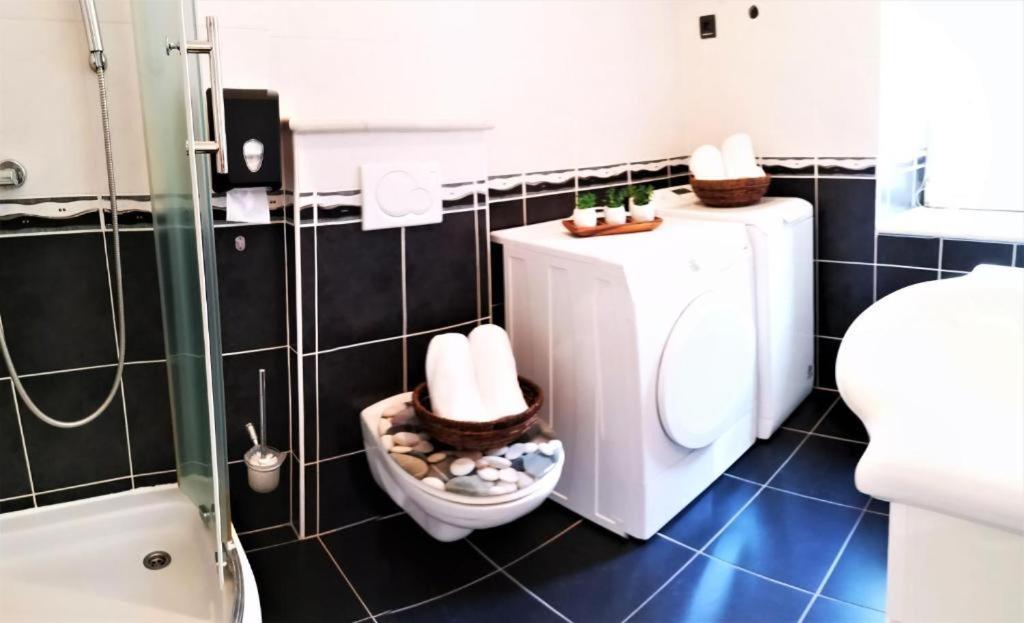 Iron Gates Apartments Сплит Екстериор снимка