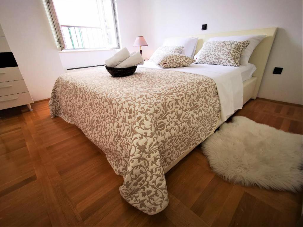 Iron Gates Apartments Сплит Екстериор снимка
